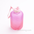 Ny motiverande BPA -fri sportplast drickande 2 liter vattenflaska 2L med tidsmarkörstrån